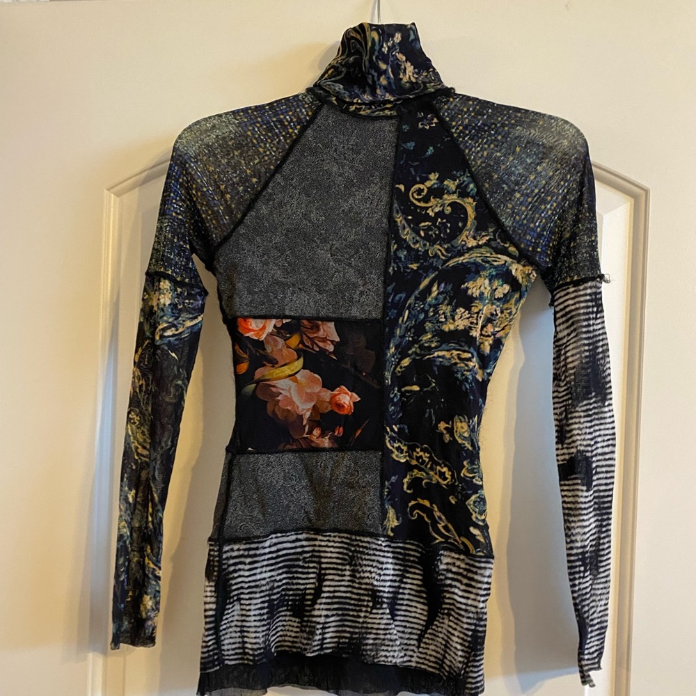 Fuzzi turtle neck